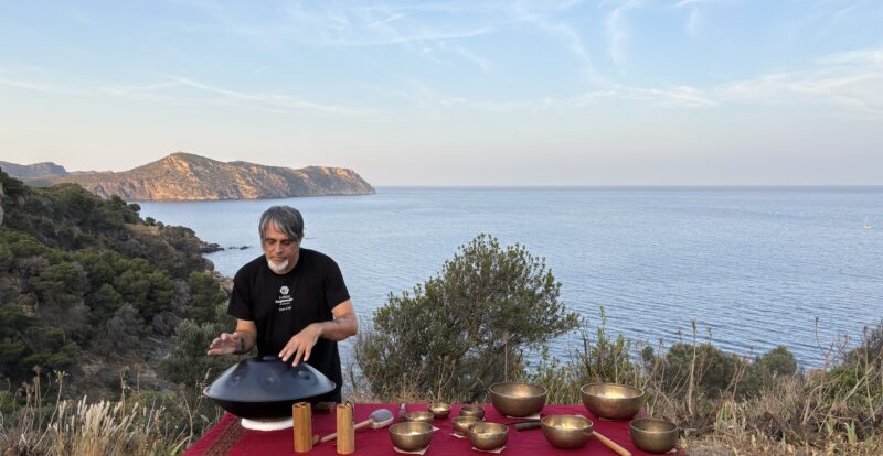 Imagen de la noticia CONCIERTO SOLSTICIO VERANO CON CUENCOS TIBETANOS
